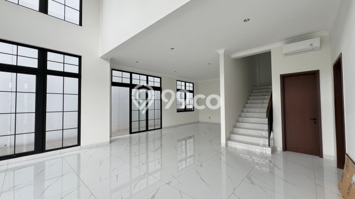 Rumah kawasan Summarecon Bogor, Bogor, Luas 252m² Bangunan 298m² Rumah kawasan Summarecon Bogor, Bogor, Luas 252m² Bangunan 298m²