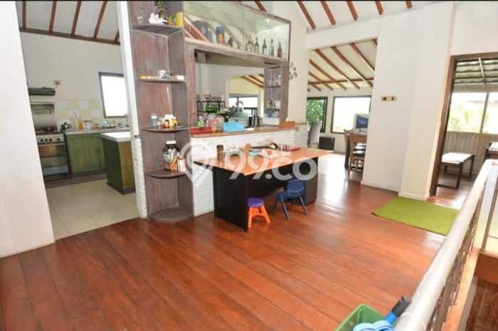 LOKASI PREMIUM! Rumah di Jimbaran, 5 KT, Area Strategis, Luas 500m² Bangunan 500m² LOKASI PREMIUM! Rumah di Jimbaran, 5 KT, Area Strategis, Luas 500m² Bangunan 500m²