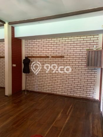 Rumah area Gianyar, Gianyar, Luas 600m² Bangunan 600m² - JUAL CEPAT! Rumah area Gianyar, Gianyar, Luas 600m² Bangunan 600m² - JUAL CEPAT!