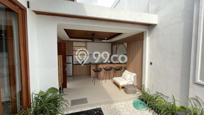 Rumah Lokasi Strategis di Canggu, Badung, Luas 128m² LB 95m² Rumah Lokasi Strategis di Canggu, Badung, Luas 128m² LB 95m²