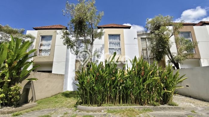 Vila di , Luas 0m2m², For Rent, Lingkungan Asri Vila di , Luas 0m2m², For Rent, Lingkungan Asri