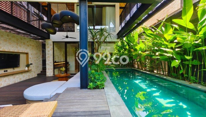 FOR SALE! Vila di , Luas 343m2m², Akses Mudah Pusat Kota FOR SALE! Vila di , Luas 343m2m², Akses Mudah Pusat Kota
