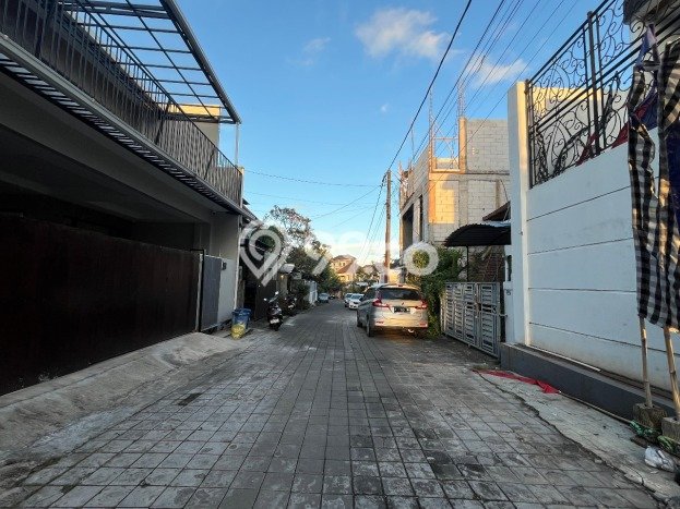 Rumah Eksklusif Dijual LT 113m2 di Denpasar Barat, Denpasar Rumah Eksklusif Dijual LT 113m2 di Denpasar Barat, Denpasar
