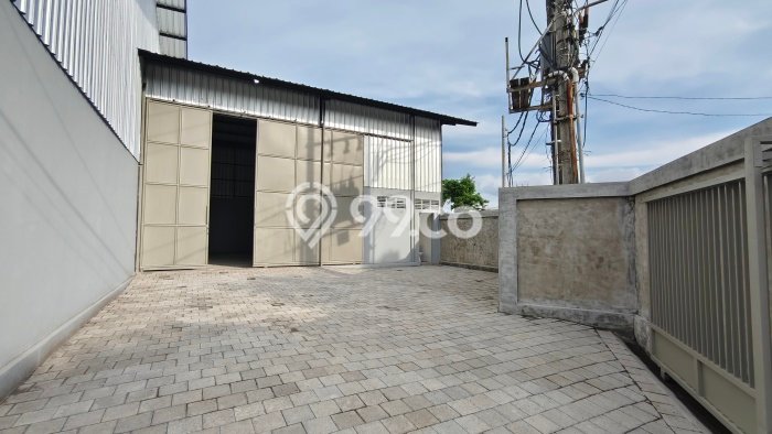 Area Strategis! Disewakan Gudang Lokasi Denpasar Selatan, Denpasar Cocok untuk Bisnis Area Strategis! Disewakan Gudang Lokasi Denpasar Selatan, Denpasar Cocok untuk Bisnis