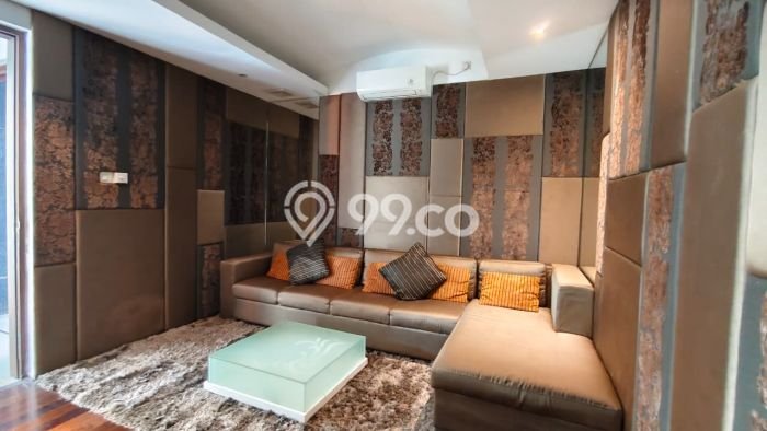 Kesempatan Langka! Vila Kawasan , Luas 185m2m², Posisi Strategis akses ke beragam fasilitas Kesempatan Langka! Vila Kawasan , Luas 185m2m², Posisi Strategis akses ke beragam fasilitas