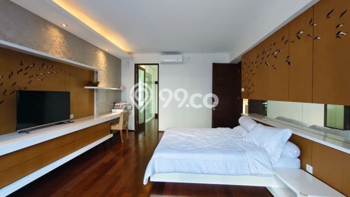 Kesempatan Langka! Vila Kawasan , Luas 185m2m², Posisi Strategis akses ke beragam fasilitas Kesempatan Langka! Vila Kawasan , Luas 185m2m², Posisi Strategis akses ke beragam fasilitas