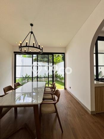 Dapatkan segera Vila di , Area 200m2m², Dekat mudah fasilitas Dapatkan segera Vila di , Area 200m2m², Dekat mudah fasilitas