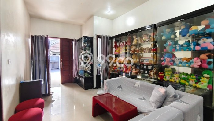 SPECIAL LISTING! Rumah di Denpasar Selatan, 2 KT, Akses Fasilitas, Luas 134m² LB 90m² SPECIAL LISTING! Rumah di Denpasar Selatan, 2 KT, Akses Fasilitas, Luas 134m² LB 90m²