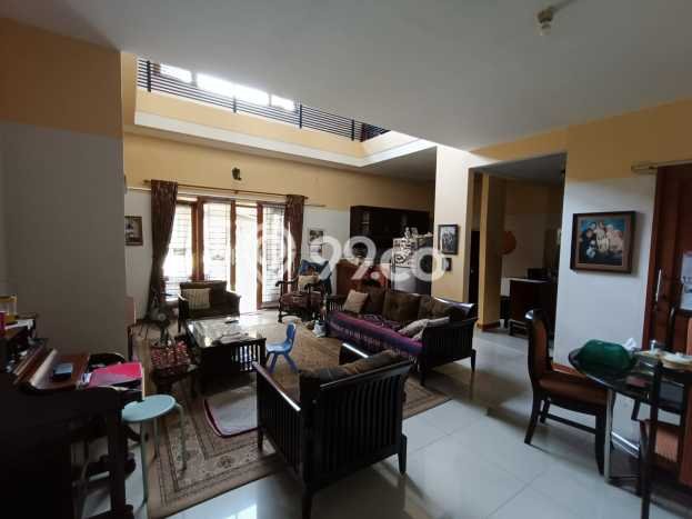 Hunian Elit LB 200m2 Siap Huni Desain Elegan di Sariwangi, Bandung Hunian Elit LB 200m2 Siap Huni Desain Elegan di Sariwangi, Bandung