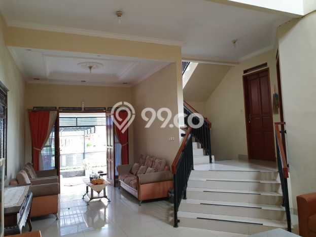PILIHAN TEPAT! Rumah kawasan Parongpong, 7 KT, Dekat Sekolah, LT 300m2m² Bangunan 350m2m² PILIHAN TEPAT! Rumah kawasan Parongpong, 7 KT, Dekat Sekolah, LT 300m2m² Bangunan 350m2m²