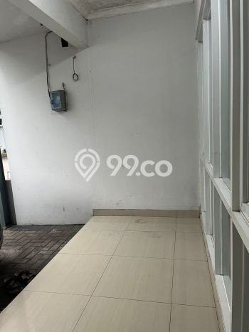 Disewakan! Rumah 3 Kamar Tidur &
2 Kamar Mandi di Holis Cigondewah, Bandung Disewakan! Rumah 3 Kamar Tidur &
2 Kamar Mandi di Holis Cigondewah, Bandung