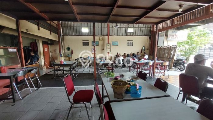 Komersial Bagus Dijual di Gede Bage Bandung Strategis Cocok untuk Kembangkan Bisnis Komersial Bagus Dijual di Gede Bage Bandung Strategis Cocok untuk Kembangkan Bisnis