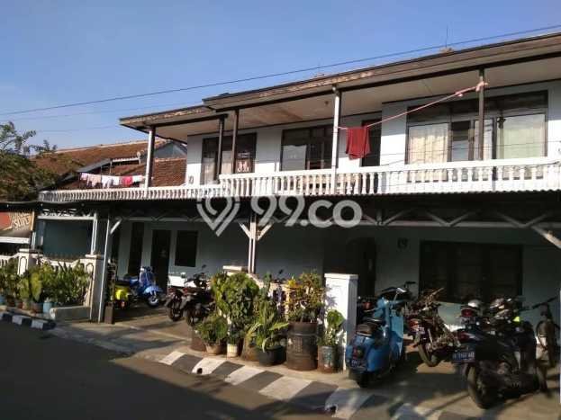 Rumah Kost Dijual di Batununggal, Bandung, Spesifikasi 25 KT, 6 KM, 500m2 Rumah Kost Dijual di Batununggal, Bandung, Spesifikasi 25 KT, 6 KM, 500m2