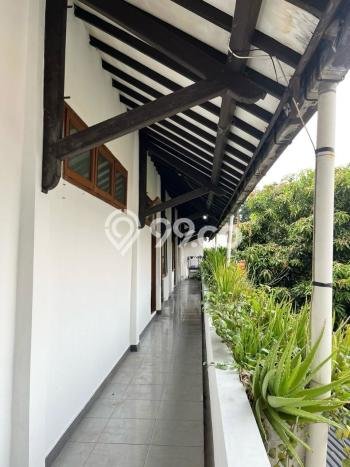 Rumah Modern 17 Kamar Terawat di , Dekat Sekolah, Bandung Rumah Modern 17 Kamar Terawat di , Dekat Sekolah, Bandung