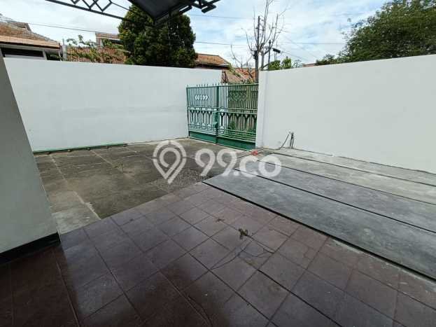 Jarang Ada! Rumah Sewa 4 Kamar Bagus Siap Huni Dadali Jarang Ada! Rumah Sewa 4 Kamar Bagus Siap Huni Dadali