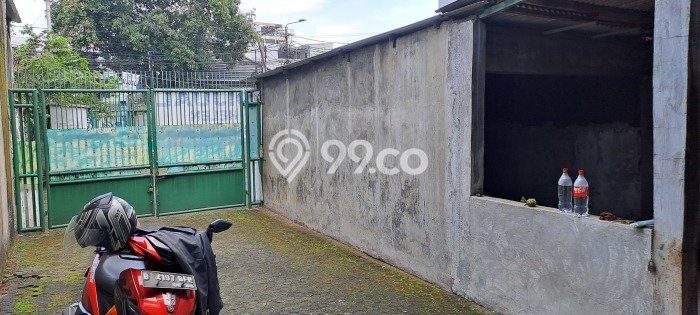 Di Jual Rumah Tua ( hitung tanah ) daerah Palmrah di Palmerah Barat, Jakarta Barat. 2 Lantai SHM Butuh Renovasi Di Jual Rumah Tua ( hitung tanah ) daerah Palmrah di Palmerah Barat, Jakarta Barat. 2 Lantai SHM Butuh Renovasi