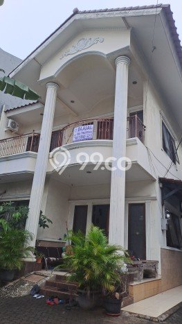 Dijual Rumah Luas Megah Dengan View Eksklusif di Kav DKI, Jakarta Barat Dijual Rumah Luas Megah Dengan View Eksklusif di Kav DKI, Jakarta Barat