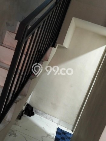 Rumah Minimalis 3 KT di Kav DKI Jakarta Barat Semi Furnished Rumah Minimalis 3 KT di Kav DKI Jakarta Barat Semi Furnished