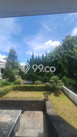 For Sale! Premium House LT 357m2 Desain Elegan di Setra Duta For Sale! Premium House LT 357m2 Desain Elegan di Setra Duta