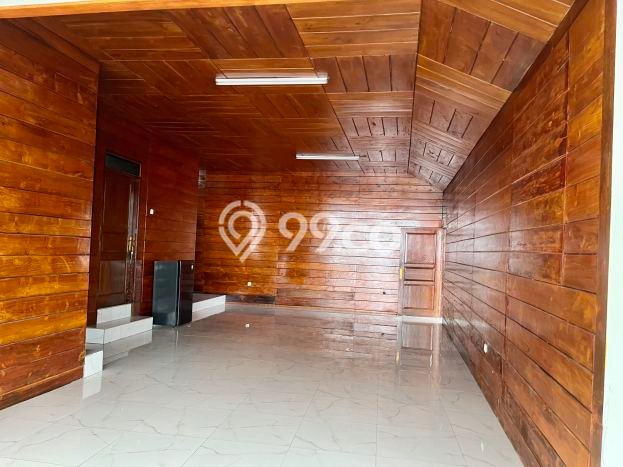 Hunian Mewah LB 400m2 Siap Pakai Desain Elegan di Cihanjuang, Bandung Hunian Mewah LB 400m2 Siap Pakai Desain Elegan di Cihanjuang, Bandung