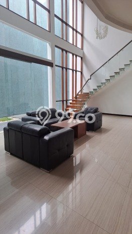 For Sale! Premium House LT 400m2 Desain Elegan di mekar wangi For Sale! Premium House LT 400m2 Desain Elegan di mekar wangi