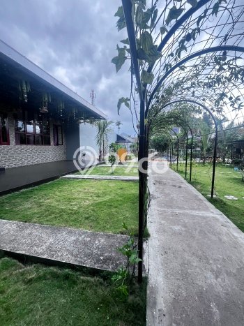 Komersial Bagus Dijual LB 1240m2 Lokasi Strategis Bandung Area Cocok untuk Bisnis Komersial Bagus Dijual LB 1240m2 Lokasi Strategis Bandung Area Cocok untuk Bisnis