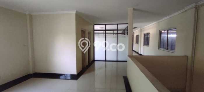 HARGA SPESIAL! Gudang Kawasan Babakan Madang, Luas 1300m², Area Utama HARGA SPESIAL! Gudang Kawasan Babakan Madang, Luas 1300m², Area Utama
