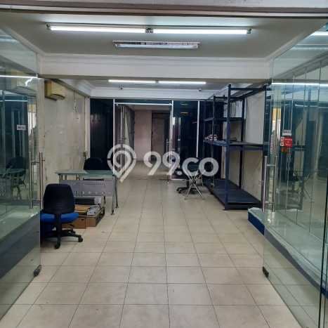 Dijual! Ruko di Mangga Dua Jakarta Barat LT 126m2 / LB 318m2 Kawasan Strategis Dijual! Ruko di Mangga Dua Jakarta Barat LT 126m2 / LB 318m2 Kawasan Strategis