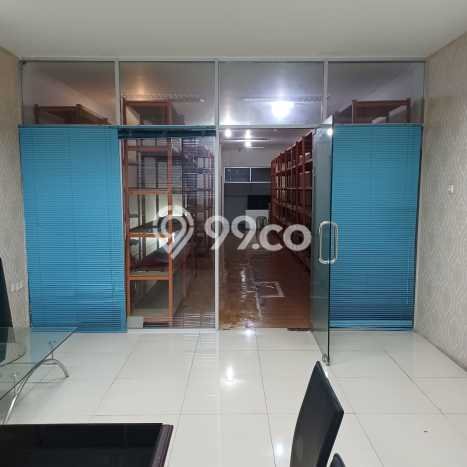 Dijual! Ruko di Mangga Dua Jakarta Barat LT 126m2 / LB 318m2 Kawasan Strategis Dijual! Ruko di Mangga Dua Jakarta Barat LT 126m2 / LB 318m2 Kawasan Strategis