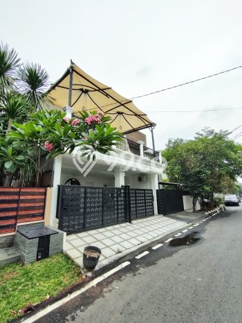 Rumah Pondok Indah Dijual Furnished Cantik, Siap Huni Nego Rumah Pondok Indah Dijual Furnished Cantik, Siap Huni Nego