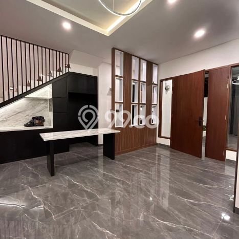 Rumah Cilandak Dijual Depan Citos. Bangunan Baru, Jalan Besar Rumah Cilandak Dijual Depan Citos. Bangunan Baru, Jalan Besar
