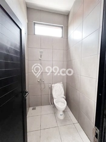 Rumah Dijual Cijantung. Strategis, Jalan 2 Mobil. Smarthome Rumah Dijual Cijantung. Strategis, Jalan 2 Mobil. Smarthome