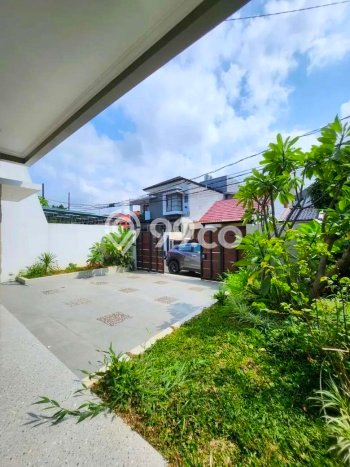 Rumah Duren Sawit Dijual. Strategis Jalan Besar. Unit Baru, Nego Rumah Duren Sawit Dijual. Strategis Jalan Besar. Unit Baru, Nego