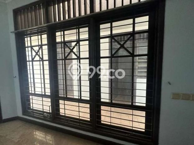 Hitung Tanah, Jual Cepat. Nego. Rumah Pondok Indah Dijual Hitung Tanah, Jual Cepat. Nego. Rumah Pondok Indah Dijual