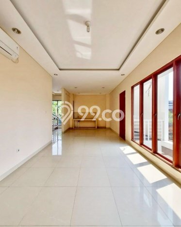Tanah Luas, Jalan Utama. Rumah Lebak Bulus Dijual. Unit New. Nego Tanah Luas, Jalan Utama. Rumah Lebak Bulus Dijual. Unit New. Nego