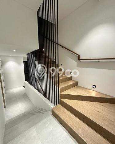 Rumah Dijual Ampera, Kemang. Unit Baru. Strategis Rumah Dijual Ampera, Kemang. Unit Baru. Strategis