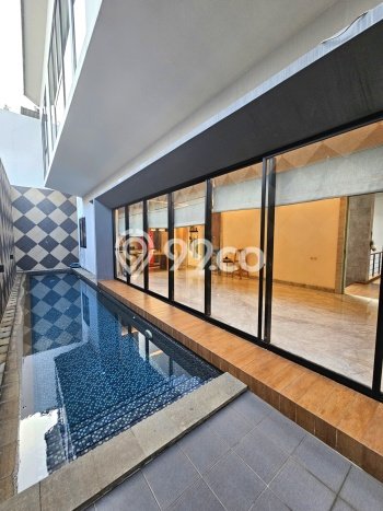 Rumah Dijual Kemang, Pejaten Barat. Unit Terawat. Nego Rumah Dijual Kemang, Pejaten Barat. Unit Terawat. Nego