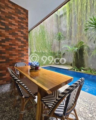 Rumah Kebayoran Baru Dijual. Terawat, di Komplek. Nego Sd Deal Rumah Kebayoran Baru Dijual. Terawat, di Komplek. Nego Sd Deal