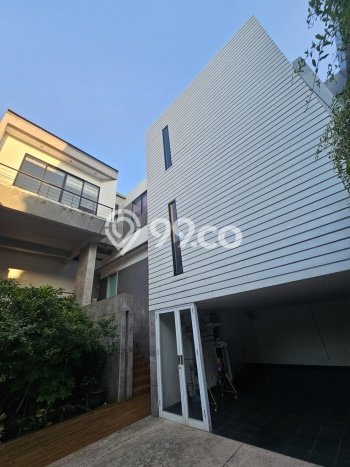 Rumah Dijual Kemang, Pejaten Barat. Unit Terawat. Nego Rumah Dijual Kemang, Pejaten Barat. Unit Terawat. Nego