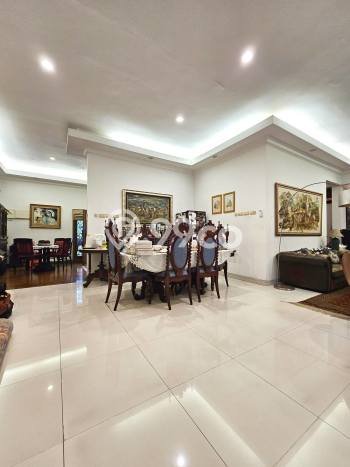 Rumah Dijual Cipete Selatan, Kemang. Dekat Mrt, Terawat. Nego Rumah Dijual Cipete Selatan, Kemang. Dekat Mrt, Terawat. Nego