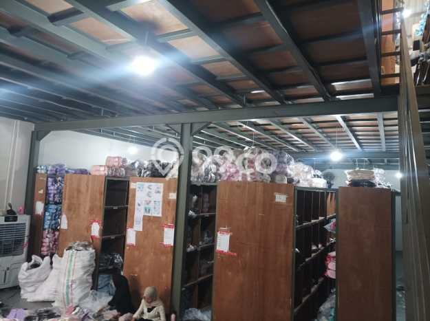 Lokasi Strategis! Dijual Gudang Bisnis di Periuk, Tangerang Kondisi Bagus Lokasi Strategis! Dijual Gudang Bisnis di Periuk, Tangerang Kondisi Bagus