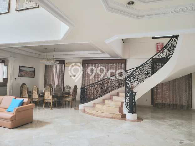 Rumah 6 Kamar Siap Huni Disewakan di Kebayoran Lama Harga Kompetitif Rumah 6 Kamar Siap Huni Disewakan di Kebayoran Lama Harga Kompetitif