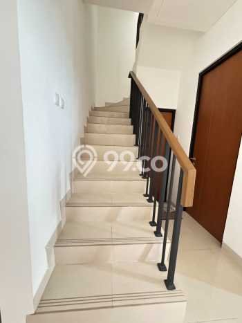 Hunian Cantik Minimalis Lb 150m2 di Cakung, Jakarta Timur Hunian Cantik Minimalis Lb 150m2 di Cakung, Jakarta Timur