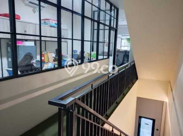 Disewakan Ruko komersial di Kelapa Gading luas bangunan 270m2 Disewakan Ruko komersial di Kelapa Gading luas bangunan 270m2