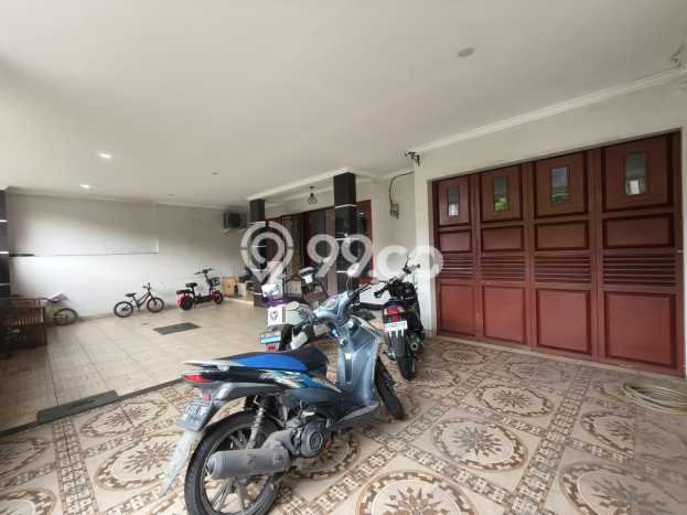 Siap Huni Hunian Elit 5 Kamar di Cakung Dekat ke Mana Pun Siap Huni Hunian Elit 5 Kamar di Cakung Dekat ke Mana Pun