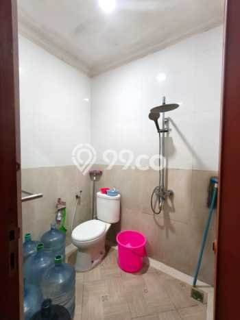 Siap Huni Hunian Elit 5 Kamar di Cakung Dekat ke Mana Pun Siap Huni Hunian Elit 5 Kamar di Cakung Dekat ke Mana Pun