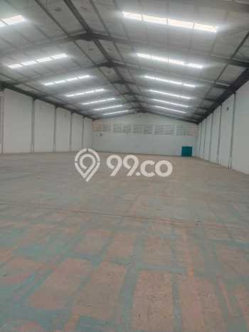 Gudang Disewa di Bekasi dengan LB 1500m2 Area Komersial Ramai Gudang Disewa di Bekasi dengan LB 1500m2 Area Komersial Ramai