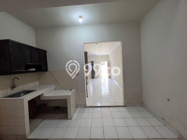 Dijual Rumah Eksklusif 2 KT di Duri Kosambi, Jakarta Barat Dijual Rumah Eksklusif 2 KT di Duri Kosambi, Jakarta Barat