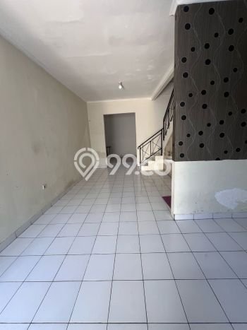 Dijual Rumah Eksklusif 2 KT di Duri Kosambi, Jakarta Barat Dijual Rumah Eksklusif 2 KT di Duri Kosambi, Jakarta Barat