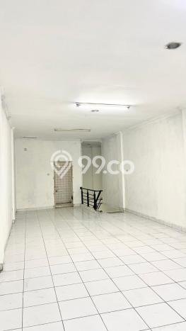 Unit Ruko Dijual di Jakarta Barat LT 68m2 & LB 68m2 Unit Ruko Dijual di Jakarta Barat LT 68m2 & LB 68m2